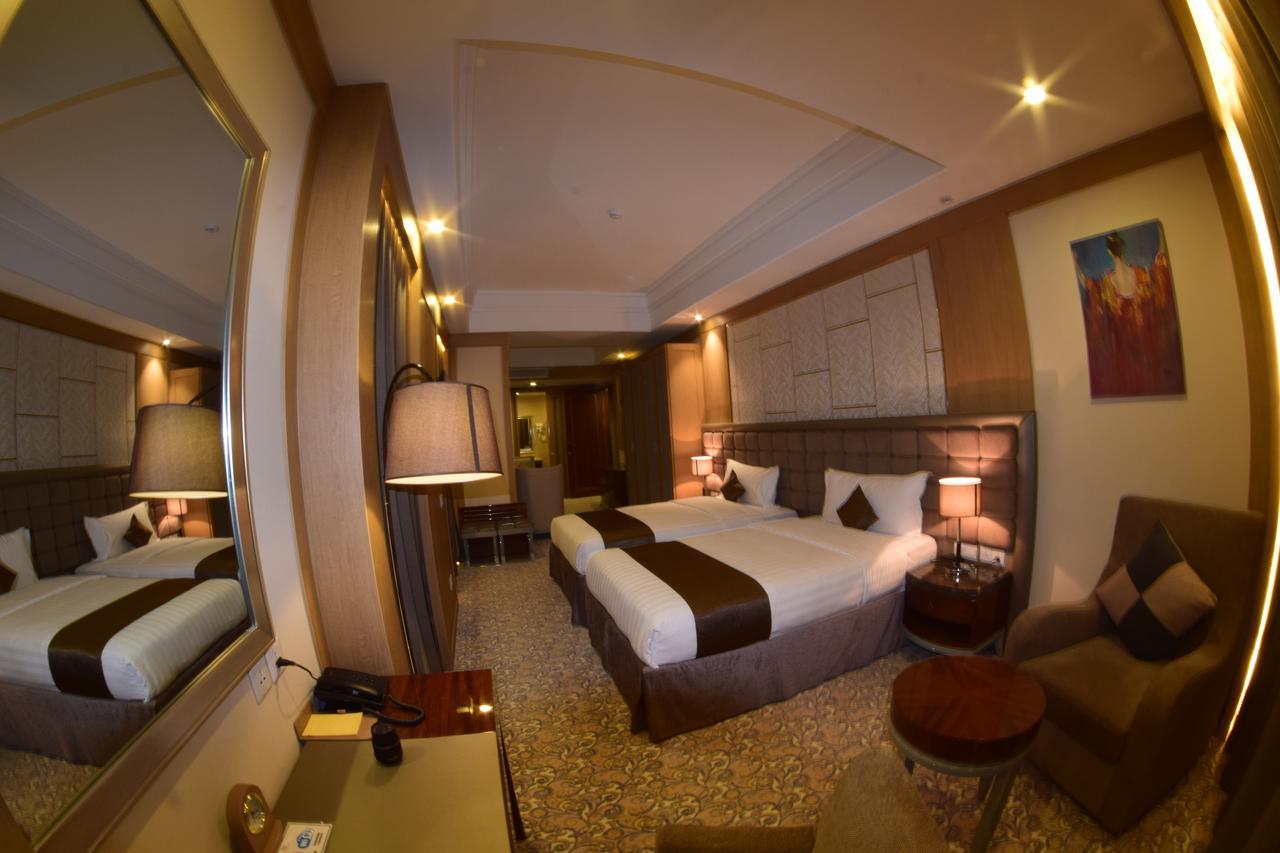 Royal Mountain Hotel อูลานบาตอร์ ภายนอก รูปภาพ