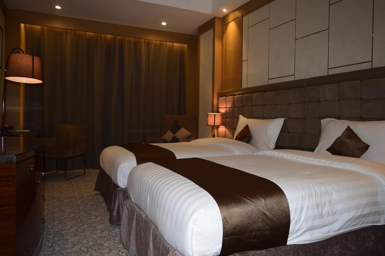 Royal Mountain Hotel อูลานบาตอร์ ภายนอก รูปภาพ